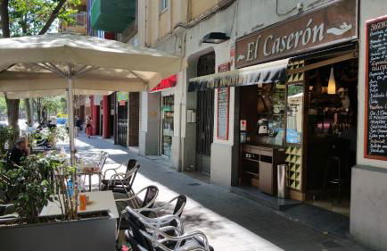 Cute Apartment in Sants Station with HBO & Alexa & AC - Photo 34