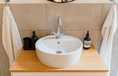 Homely Berlin - Luxurious, Spacious, Near Victory Column, River - Photo 18