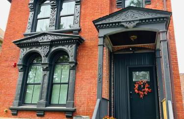 Stylish Cozy Studio in Detroit - Photo 14