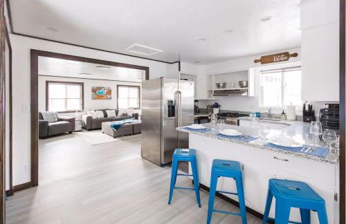 Lazy Duck Inn #30 The Lucky Duck House, a cozy 2-bedroom retreat 1 min from Yellowstone - Foto 42