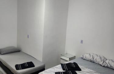 Sobrado novo e lindo com piscina - Foto 25