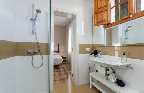 YourHouse Can Bombarda for groups up to 10 guests, perfect for cycling - Photo 36