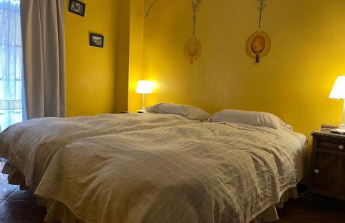 Las Cuatro Calles - Photo 11