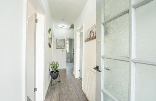 High Peak 5-Star Haven Gardens, Parking & WiFi - Foto 30