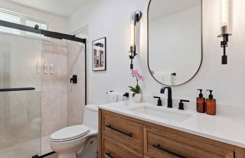 Coastal Living and Family Friendly - Photo 5