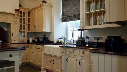 6BR House with Butler, Sauna & Hot Tub in Glasgow - Foto 4