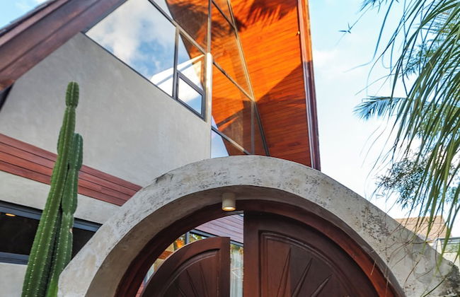 Azure 2BR Modern Private Pool Villa in Pererenan - Photo 29