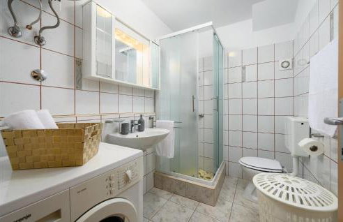 Amazing Apartment In Podpican With Wifi - Foto 26