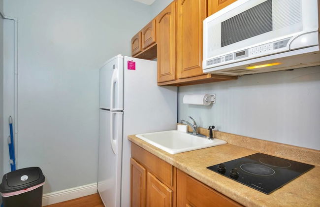 Gorgeous Spot in Hallandale Beach With Pool!! - Foto 18