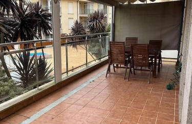 Piso cerca de la playa, dos habitaciones, piscina y terraza - Foto 6