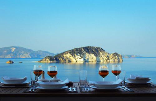 Exensian Villas & Suites - Photo 2