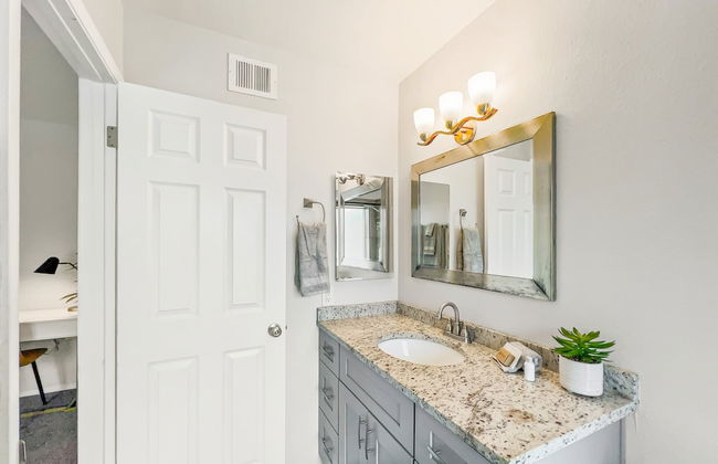 Loughlin Chandler - Foto 25