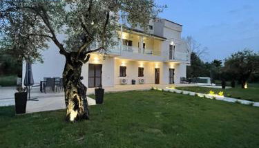 Villa Rodelia 1 - Photo 1, Garden