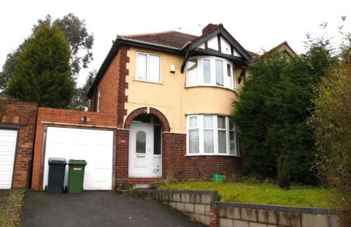 Spacious 3 bed House, Wolverhampton - Photo 11