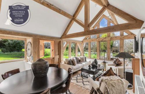 Hiron's Piece and Honeysuckle Cottage - with Hot Tub - Photo 1