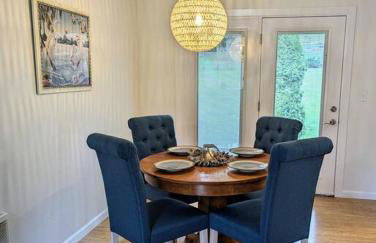 Stay by the Bay - Photo 1