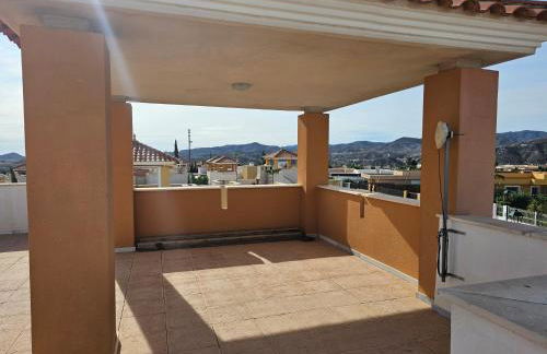 Private Pool- Rooftop Terrace & Bbq- Aircon - Foto 21