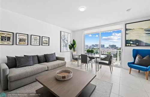 The Glamour of Upscale Downtown Ft. Lauderdale - Foto 9