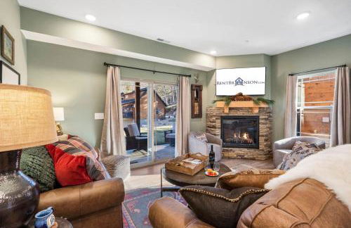 New Cabin at Tall Timbers! Free Tickets! Indoor and Outdoor Pools! - Foto 3