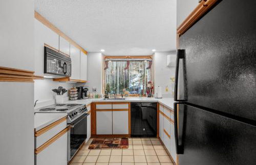 Mountain Haven for Families w Deck - Shuttle - Views - Foto 33