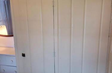 Lil's on the Lake Vintage Cottage on Crystal Lake - Foto 40