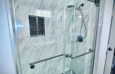 Secret Serenity! Roomy! Pool! 5 min from Beach! - Photo 19