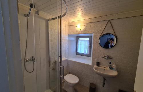 Amber's Place: cosy house with pool and sea views - Foto 26