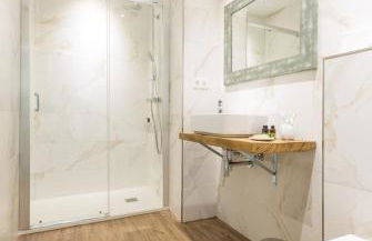 UBICACIÓN INMEJORABLE REFORMADO LUJO - Foto 12