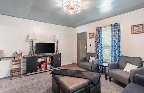 Family-Friendly 2BR Cottage Near Creve Coeur Lake - Foto 5