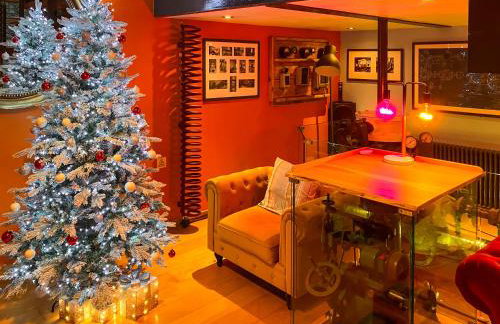 The Engine Room - Photo 30