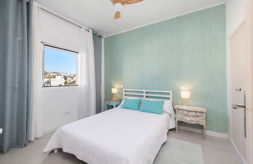 Top Quality Long Rent, Beach City Comfort - Photo 24