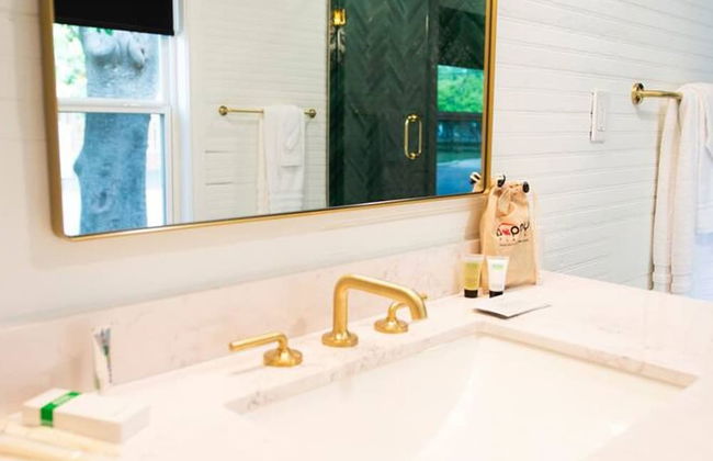 The Mod Poppy Large Home 10 Minutes From it all - Foto 15