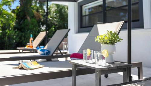 Paradise Palms House - Photo 3