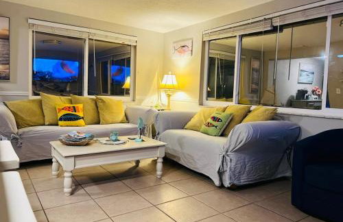 Coastal Cottage in Port Richey, Pet-Friendly Getaway Near Beaches, Parks, and Tampa - Foto 34