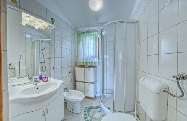 Apartment 1644 - Photo 38