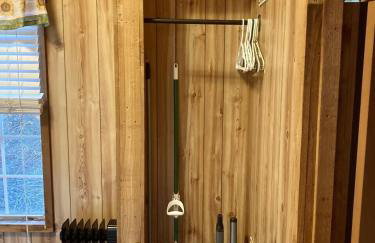 Sunnybrook Cabin, wooded, private with stream, near ATV trails - Foto 22