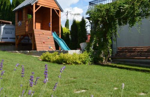 Lawendowo- sauna, jacuzzi, domki w ogrodzie i apartamenty w kamienicy - Photo 41