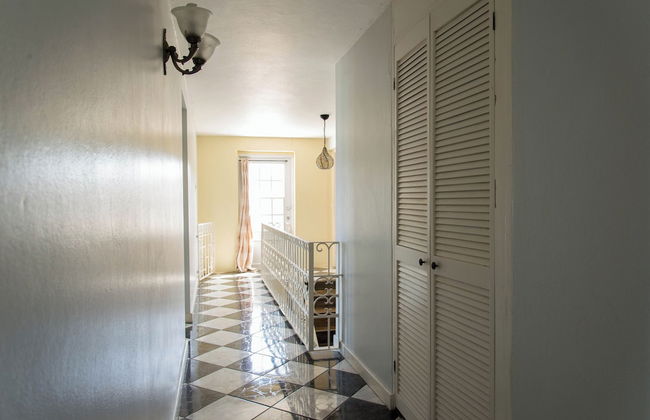 Hatfield South Villa - Photo 32