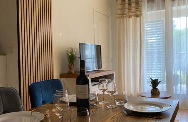 Escapade Uzétienne Cœur de ville et Parking - Foto 9