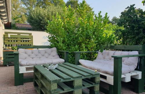 Clara Hills - Foto 4