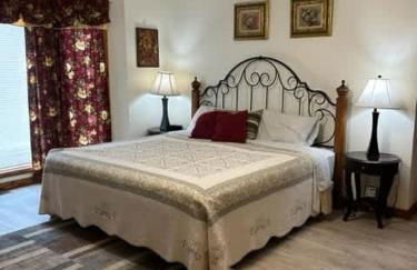 Luxury Cabin #21 With Hot Tub and Jacuzzi on Patoka Lake in Southern Indiana - Foto 9