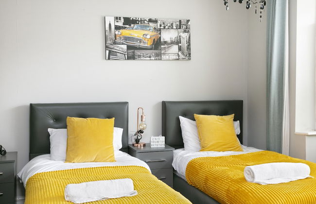 Urban Retreat Hot Tub Bar Ev Charger - Foto 6