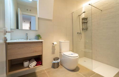 Edificio Santiago by Plaza Mayor Apartamentos - Photo 39