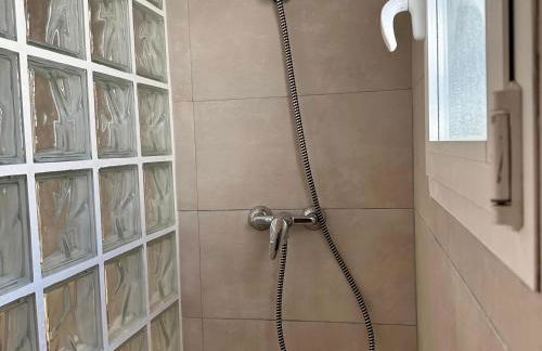 Apartment near sea beach and vibrant center - Photo 20