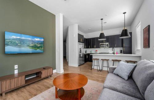 Luxury Condo Sleep the Whole Family Pool and Gym - Foto 8