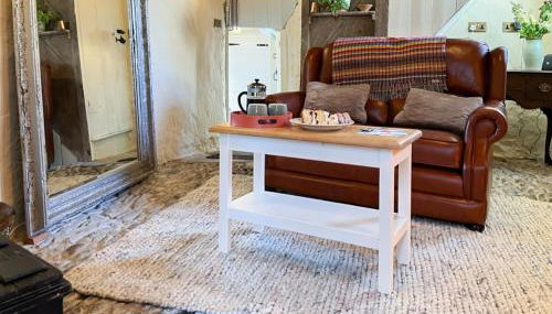 Cobble Cottage - Photo 3