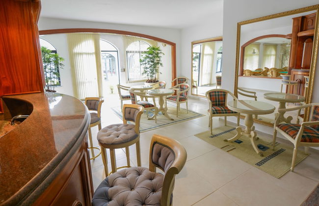 Biazi Paradise Hotel - Photo 36