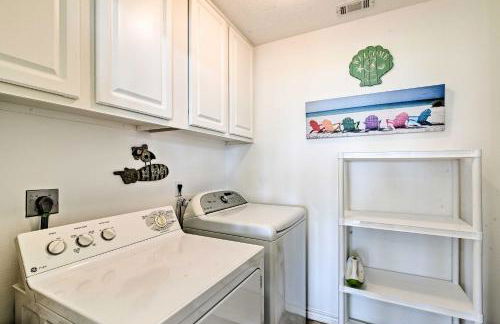 1 Block to Beach Family Getaway in Galveston! - Photo 23