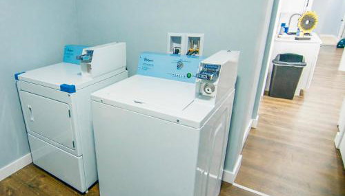 Fully Furnished 1st Floor Retreat - Foto 2