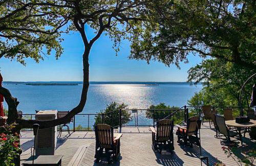 Lakefront Estate Stunning Views, Deck, Bar and Dock - Foto 36